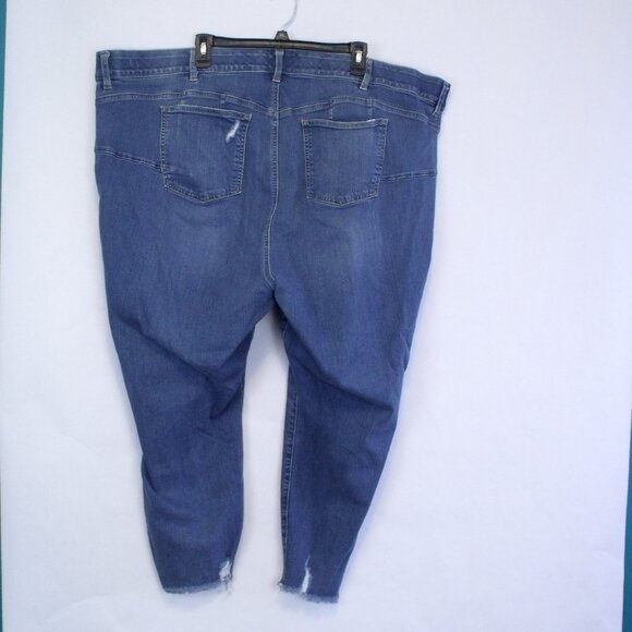 Torrid Bombshell Skinny Jeans - Picture 3 of 6